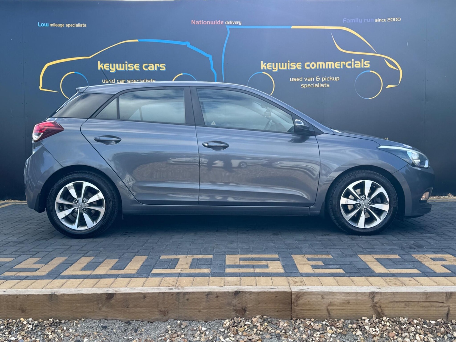 Used Hyundai i20 2017 for sale - 76388862: Photo 7