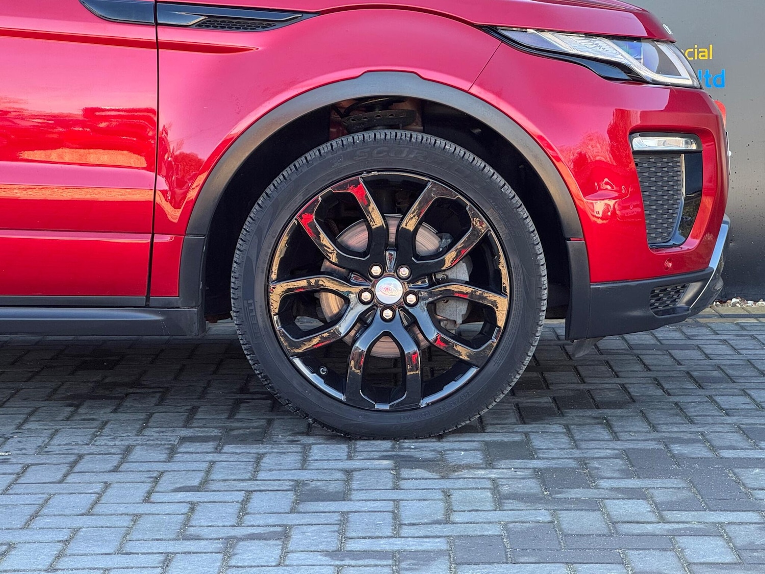 Used Land Rover Range Rover Evoque 2018 for sale - 77940681: Photo 15