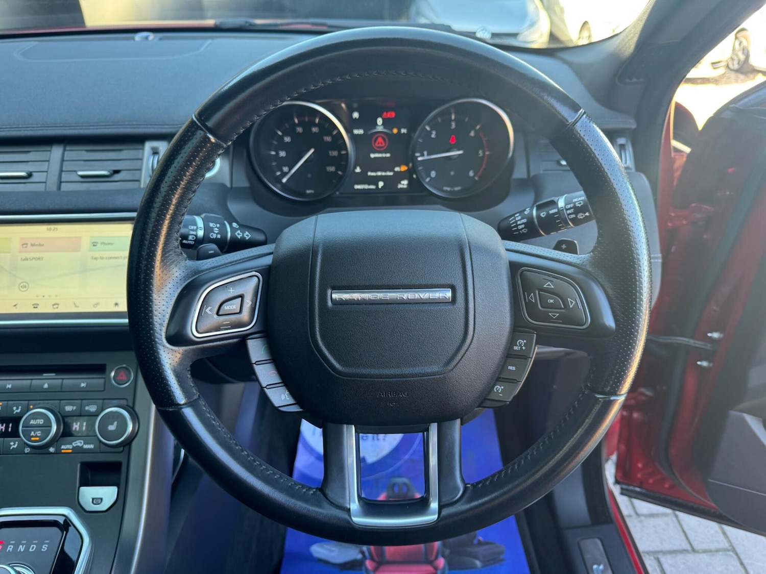 Used Land Rover Range Rover Evoque 2018 for sale - 77940681: Photo 28