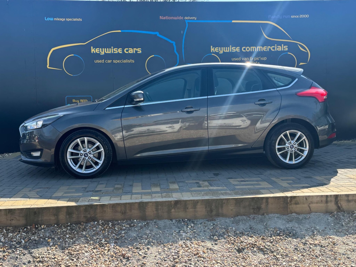 Used Ford Focus 2015 for sale - 78072670: Photo 2