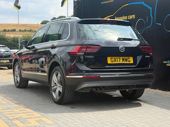 Used Volkswagen Tiguan 2017 for sale - 79304272: Photo