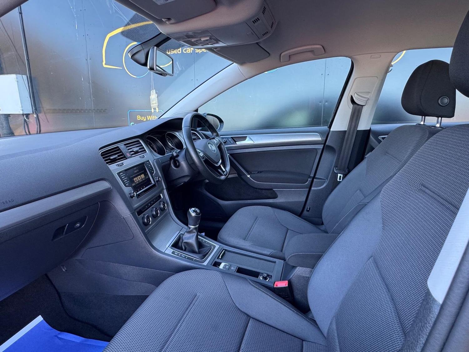 Used Volkswagen Golf 2015 for sale - 76644737: Photo 32