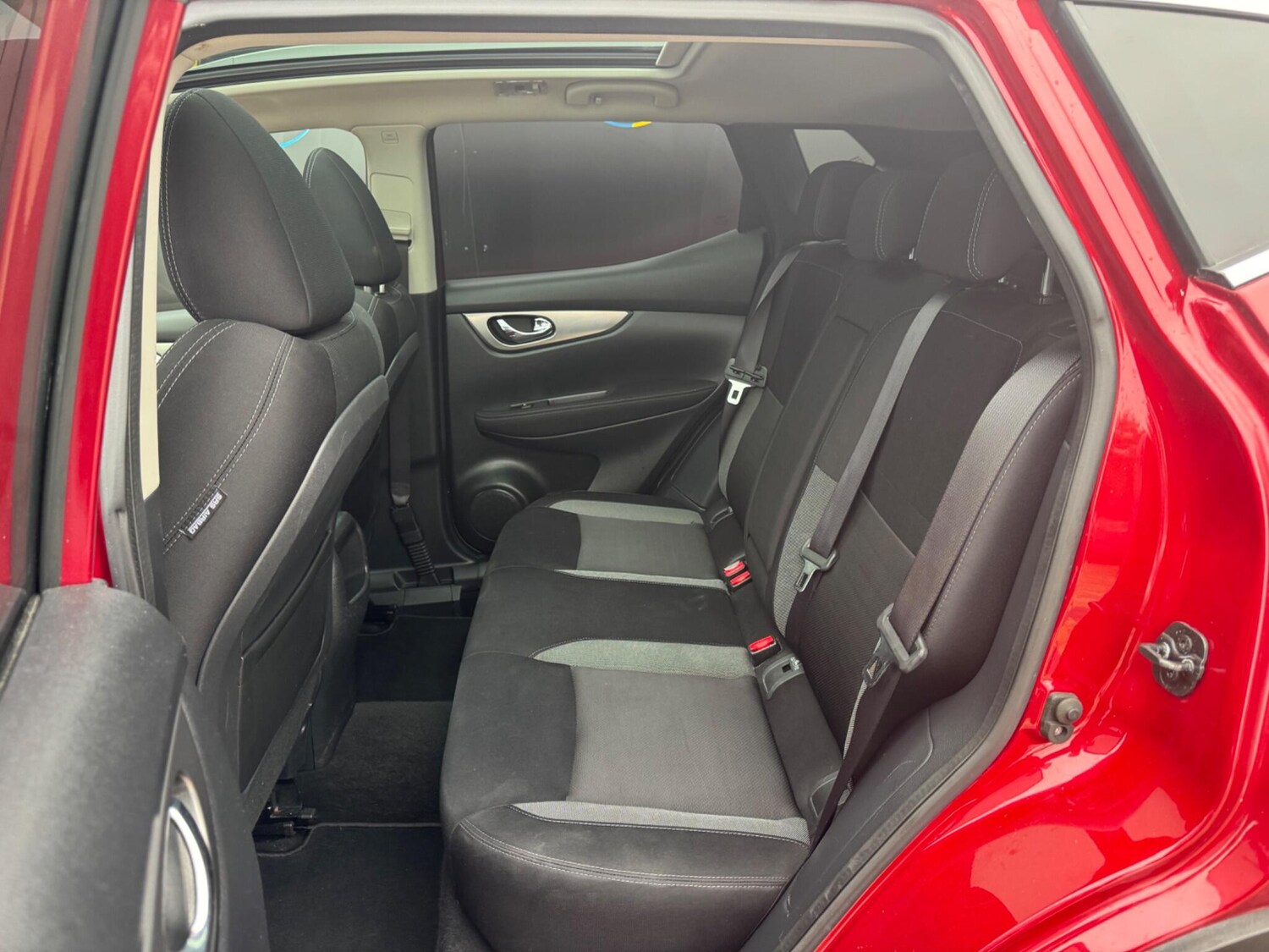 Used Nissan Qashqai 2017 for sale - 76284297: Photo 18