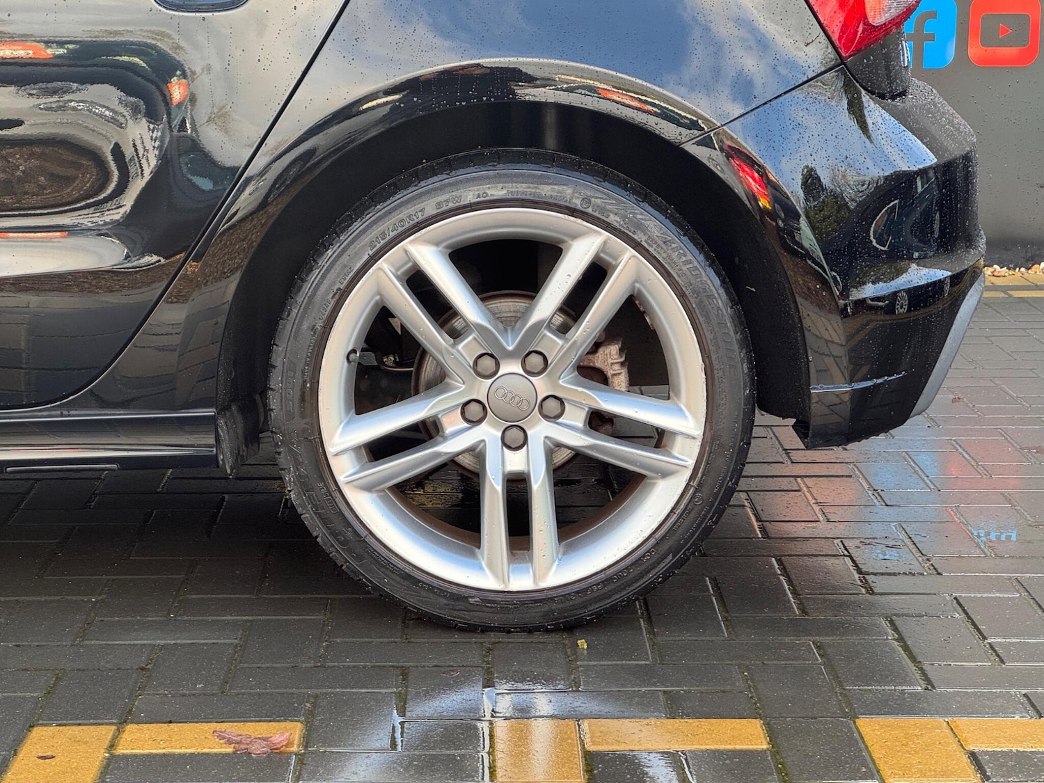 Used Audi A1 for sale - 77305349: Photo 15