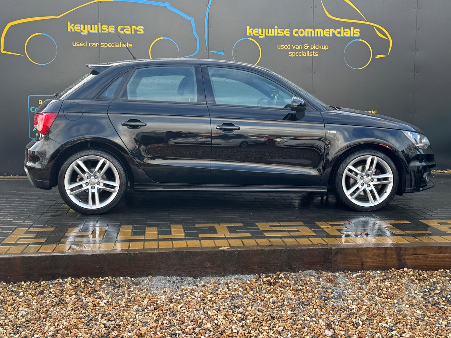 Used Audi A1 for sale - 77305349: Photo 7