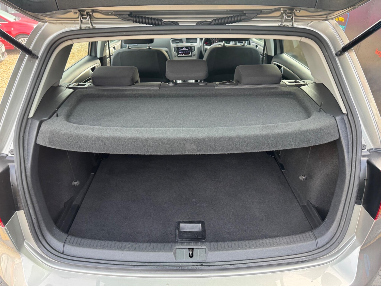 Used Volkswagen Golf 2014 for sale - 76121784: Photo 25