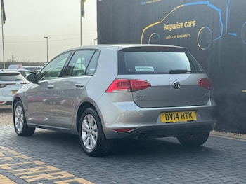 Used Volkswagen Golf 2014 for sale - 76121784: Photo 3