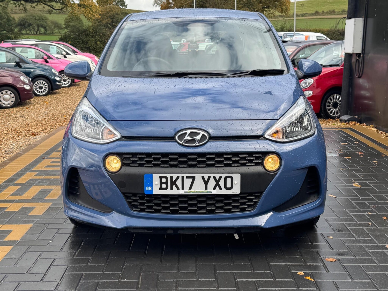 Used Hyundai i10 2017 for sale - 76432941: Photo 10