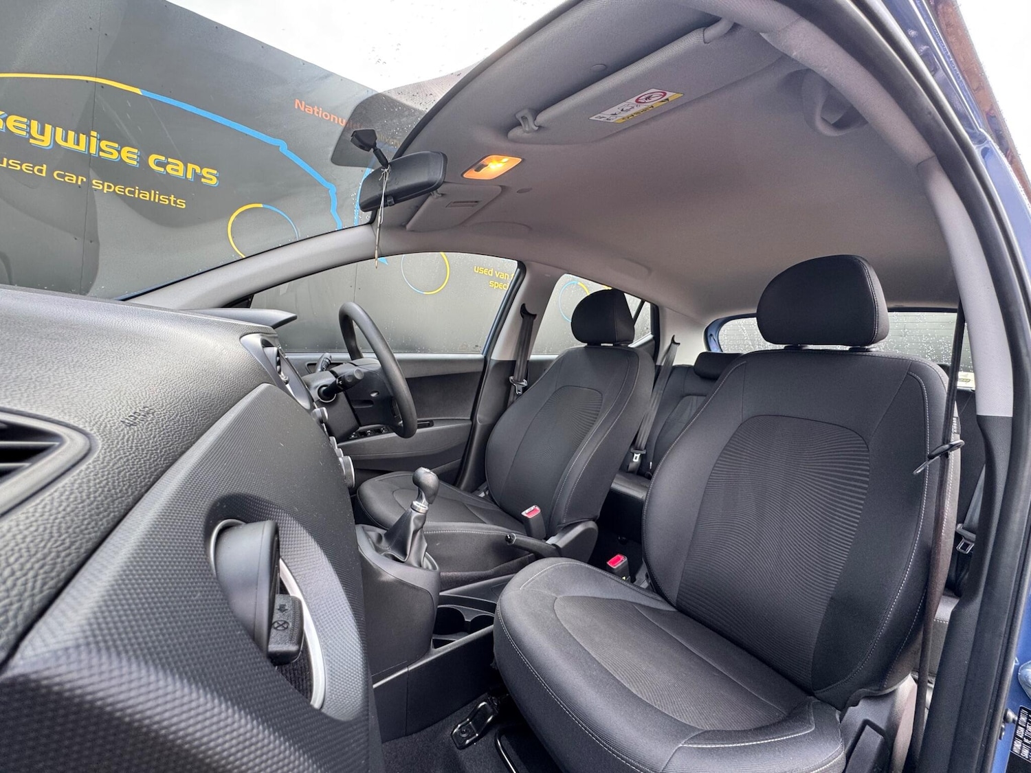 Used Hyundai i10 2017 for sale - 76432941: Photo 21