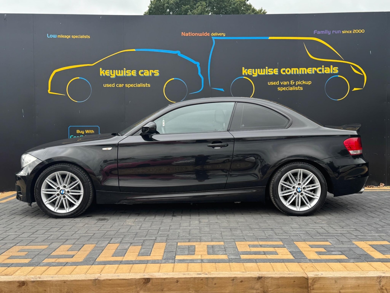 Used BMW 1 Series 2010 for sale - 76001312: Photo 2