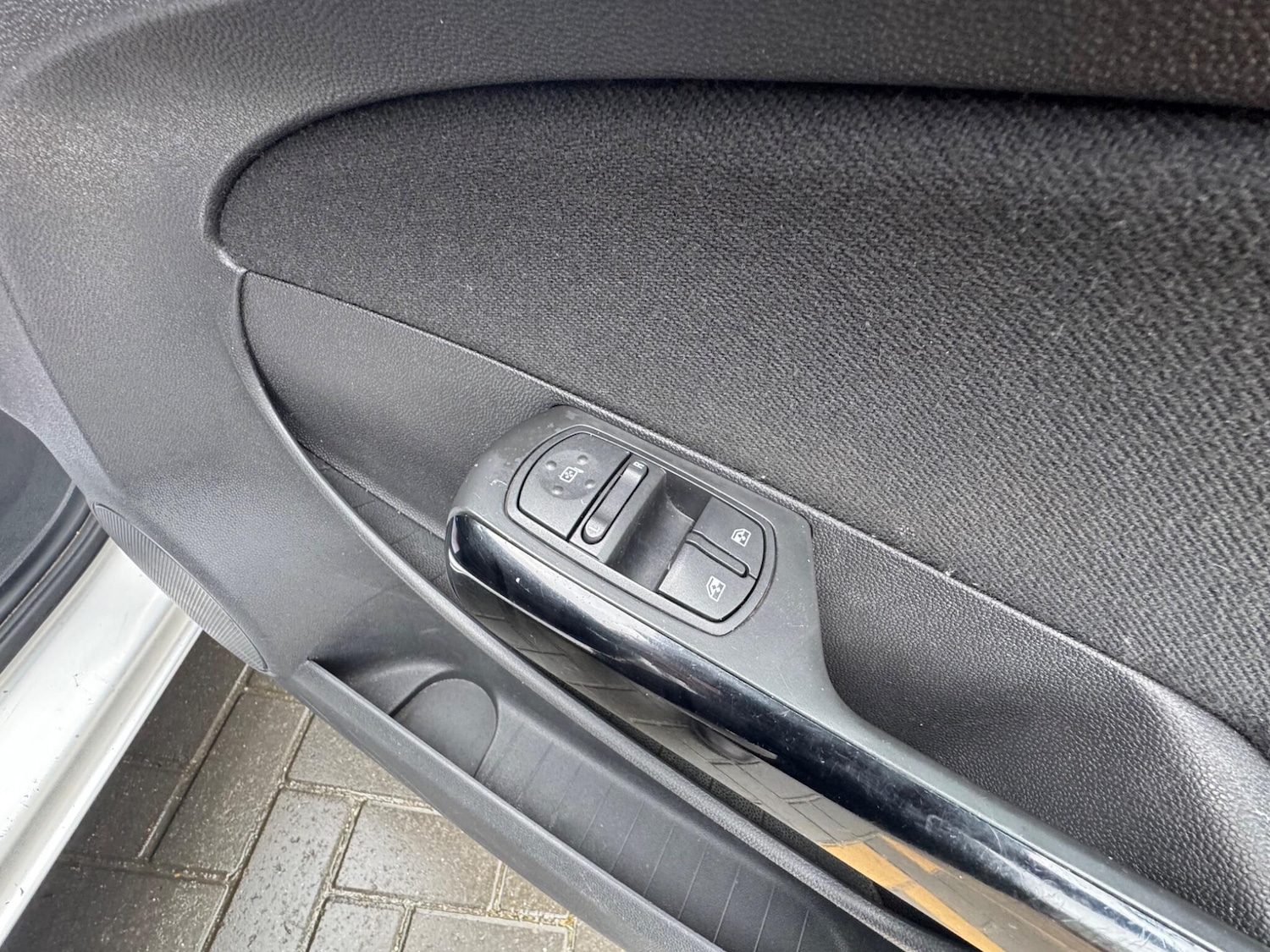 Used Vauxhall Corsa 2010 for sale - 77625053: Photo 28