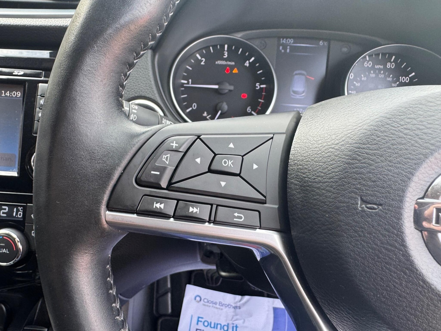 Used Nissan Qashqai for sale - 76997870: Photo 28