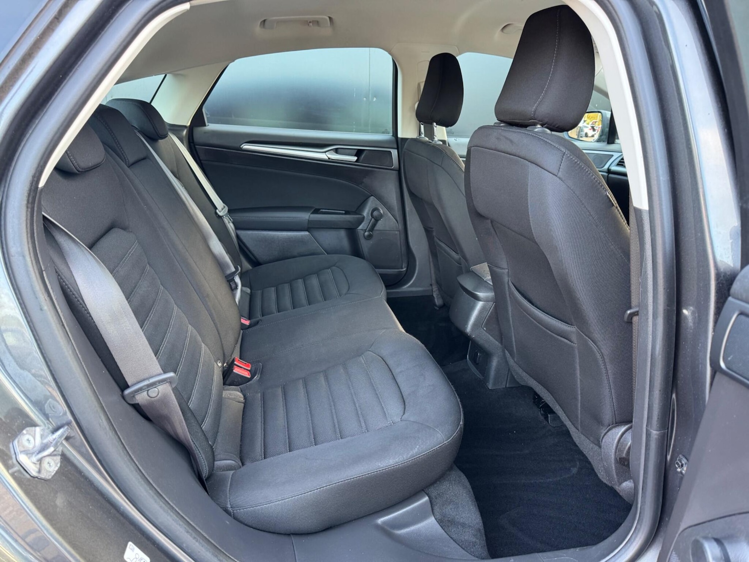 Used Ford Mondeo 2017 for sale - 76398848: Photo 15