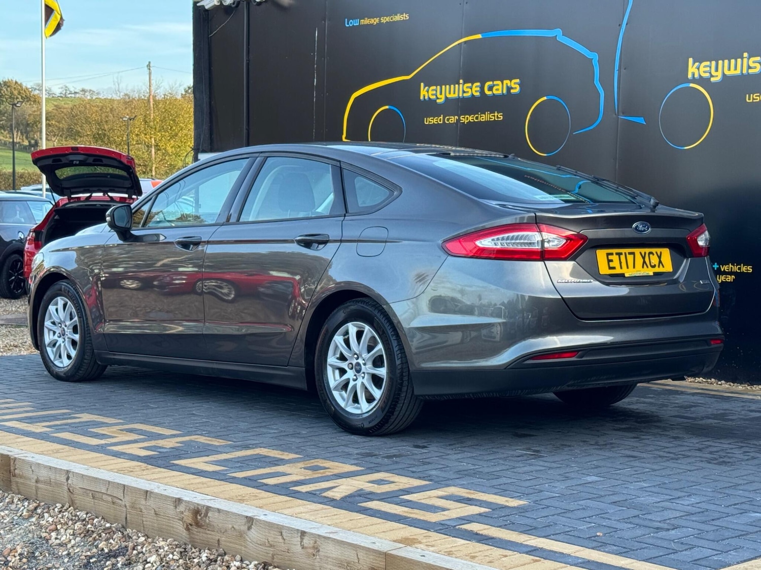 Used Ford Mondeo 2017 for sale - 76398848: Photo 3