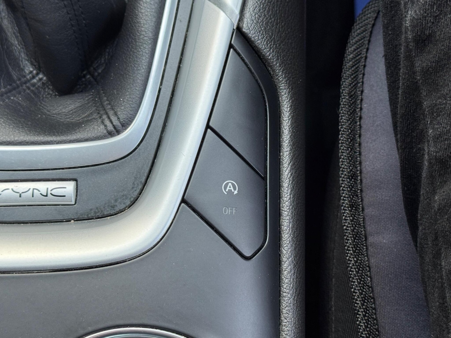 Used Ford Mondeo 2017 for sale - 76398848: Photo 32