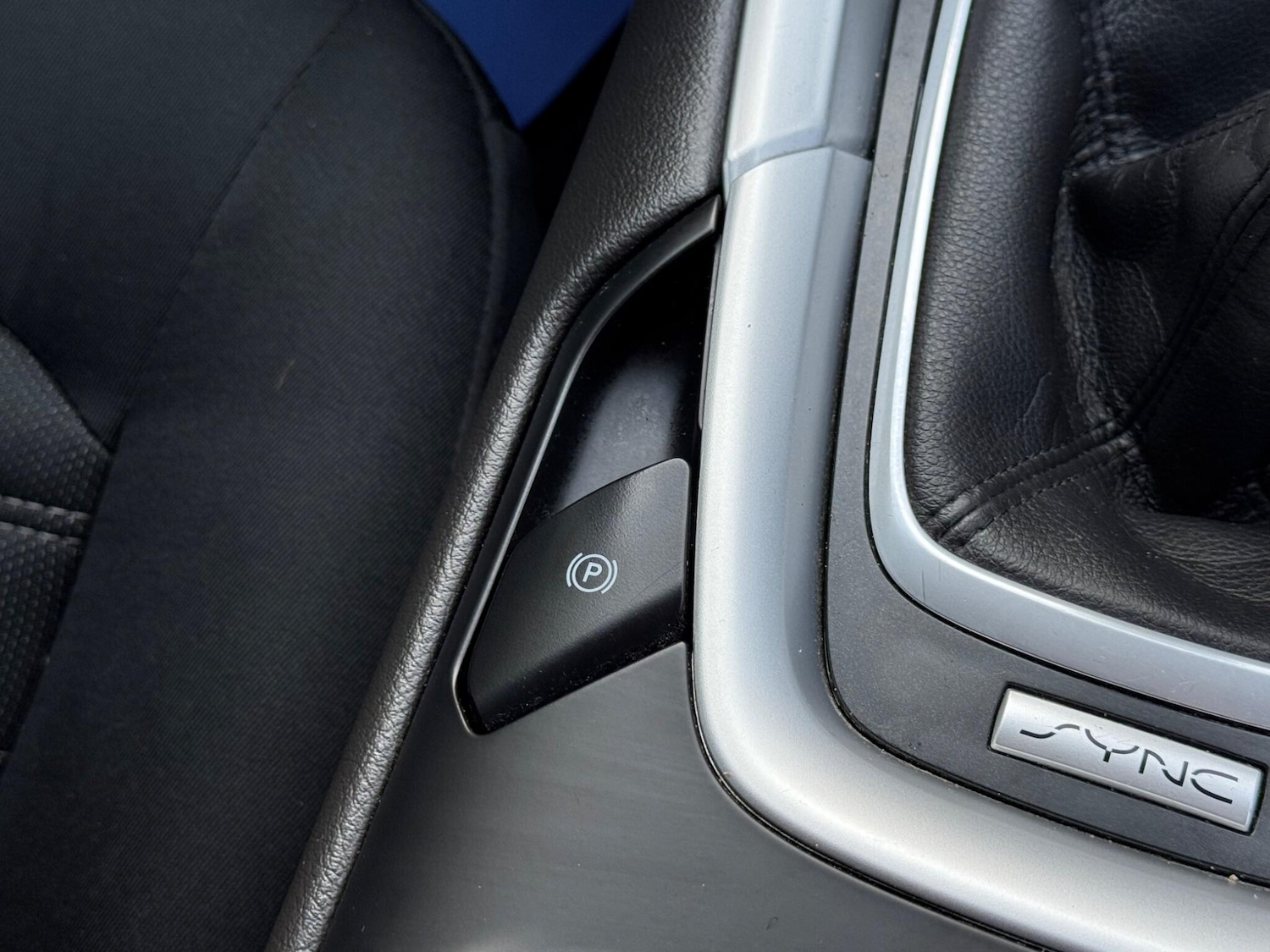 Used Ford Mondeo 2017 for sale - 76398848: Photo 33