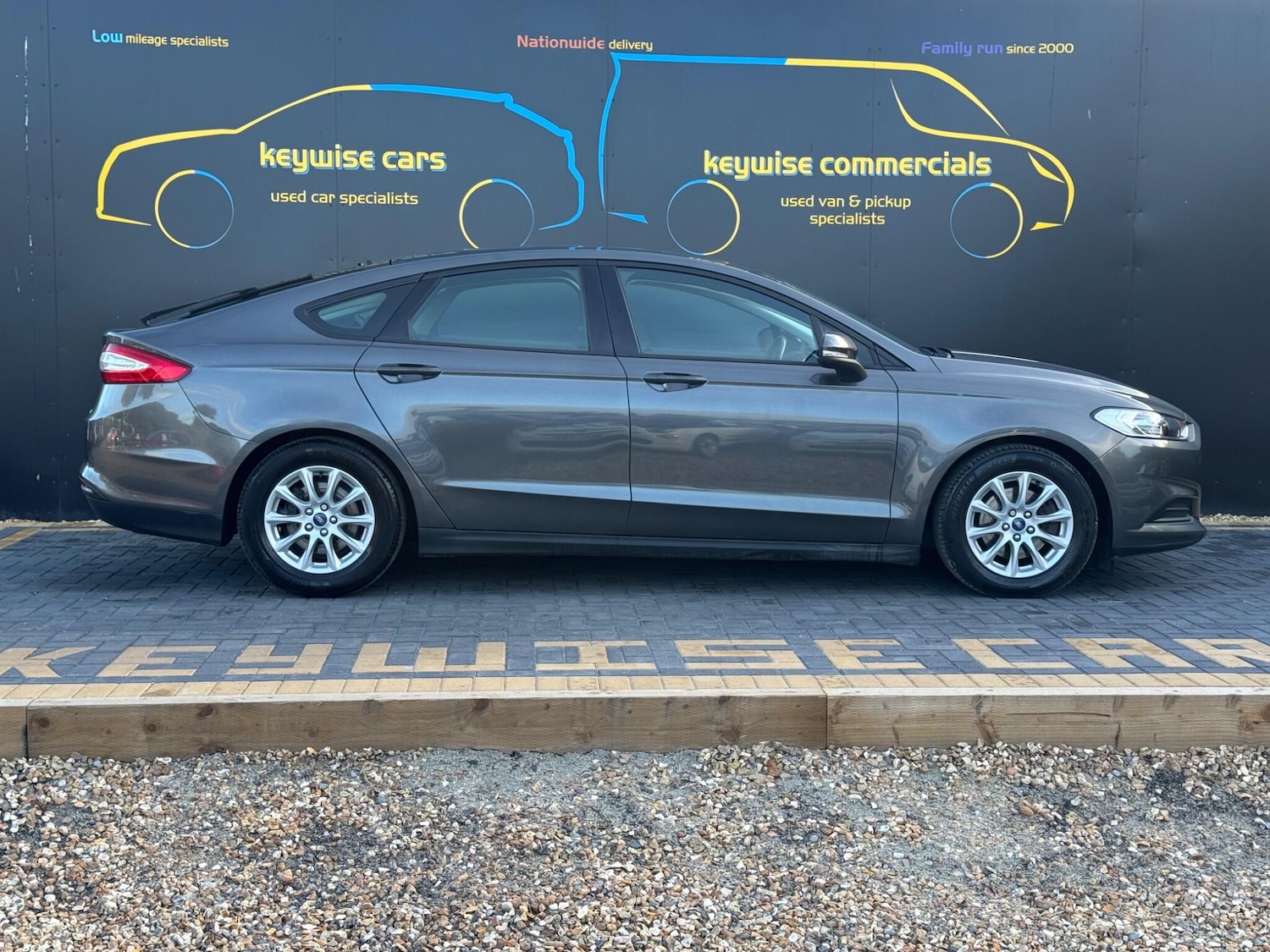 Used Ford Mondeo 2017 for sale - 76398848: Photo 6