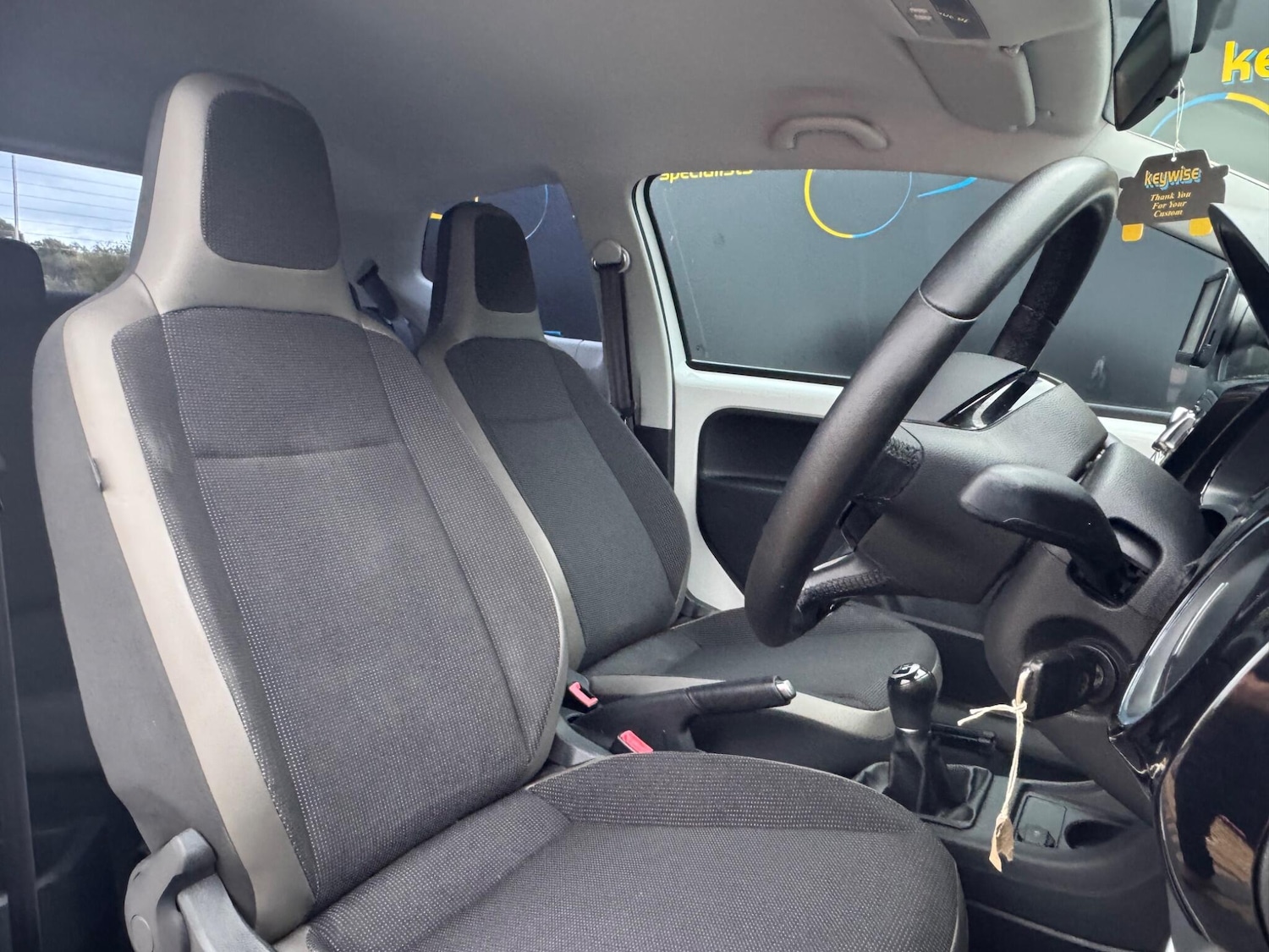 Used Volkswagen up! 2013 for sale - 76166763: Photo 15