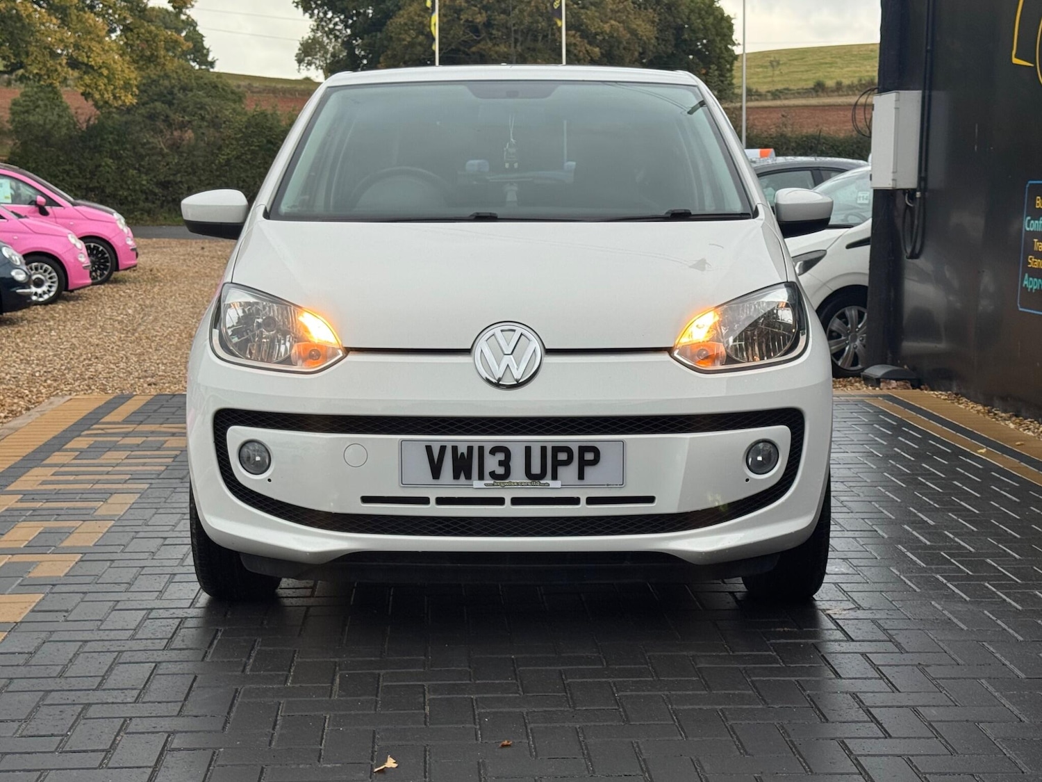 Used Volkswagen up! 2013 for sale - 76166763: Photo 7