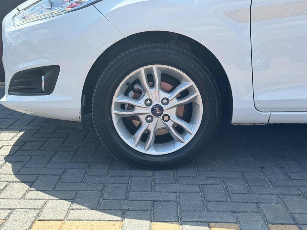 Used Ford Fiesta 2017 for sale - 76992915: Photo 14