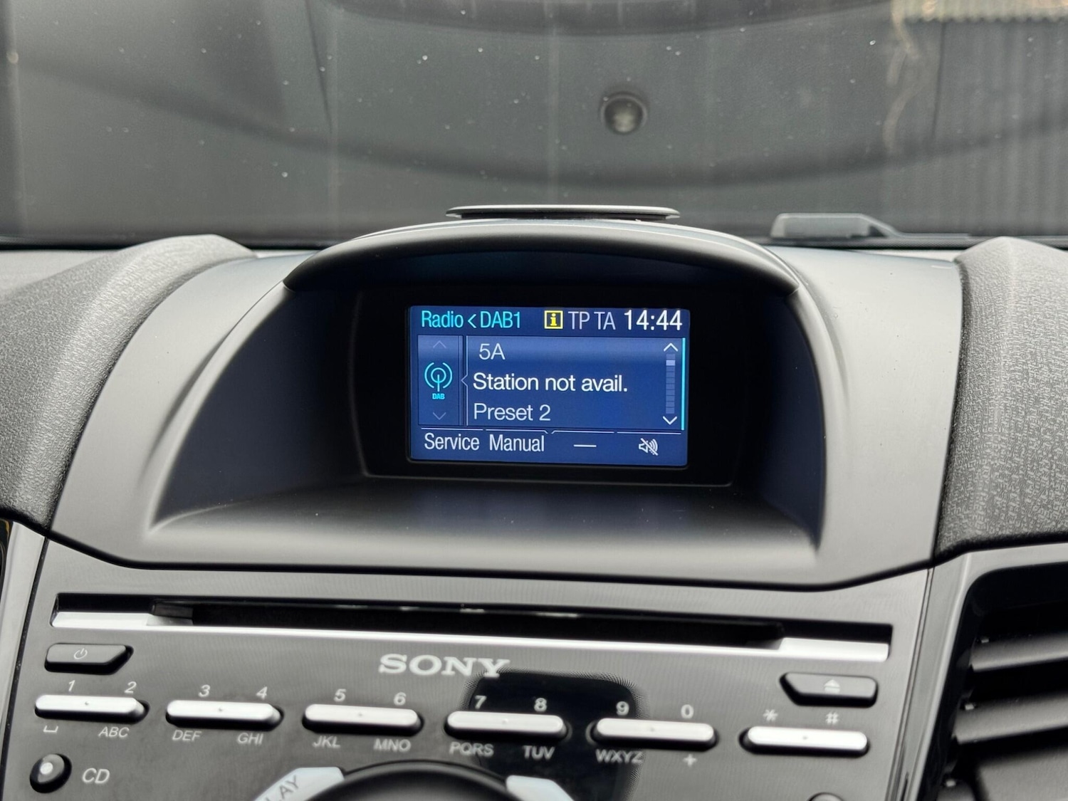 Used Ford Fiesta 2014 for sale - 77331207: Photo 24