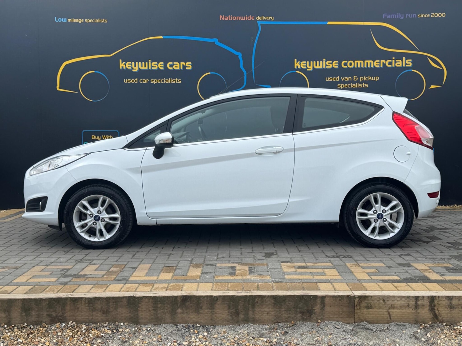 Used Ford Fiesta for sale - 77925559: Photo 2