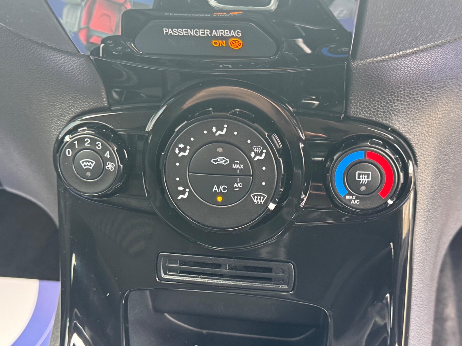 Used Ford Fiesta for sale - 77925559: Photo 30