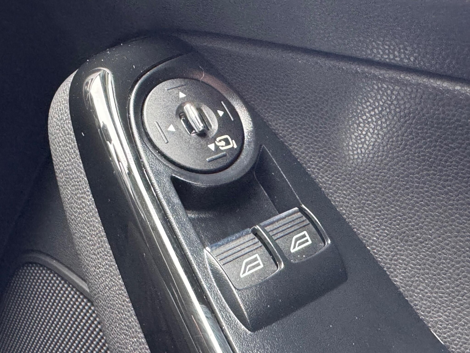 Used Ford Fiesta for sale - 77925559: Photo 33