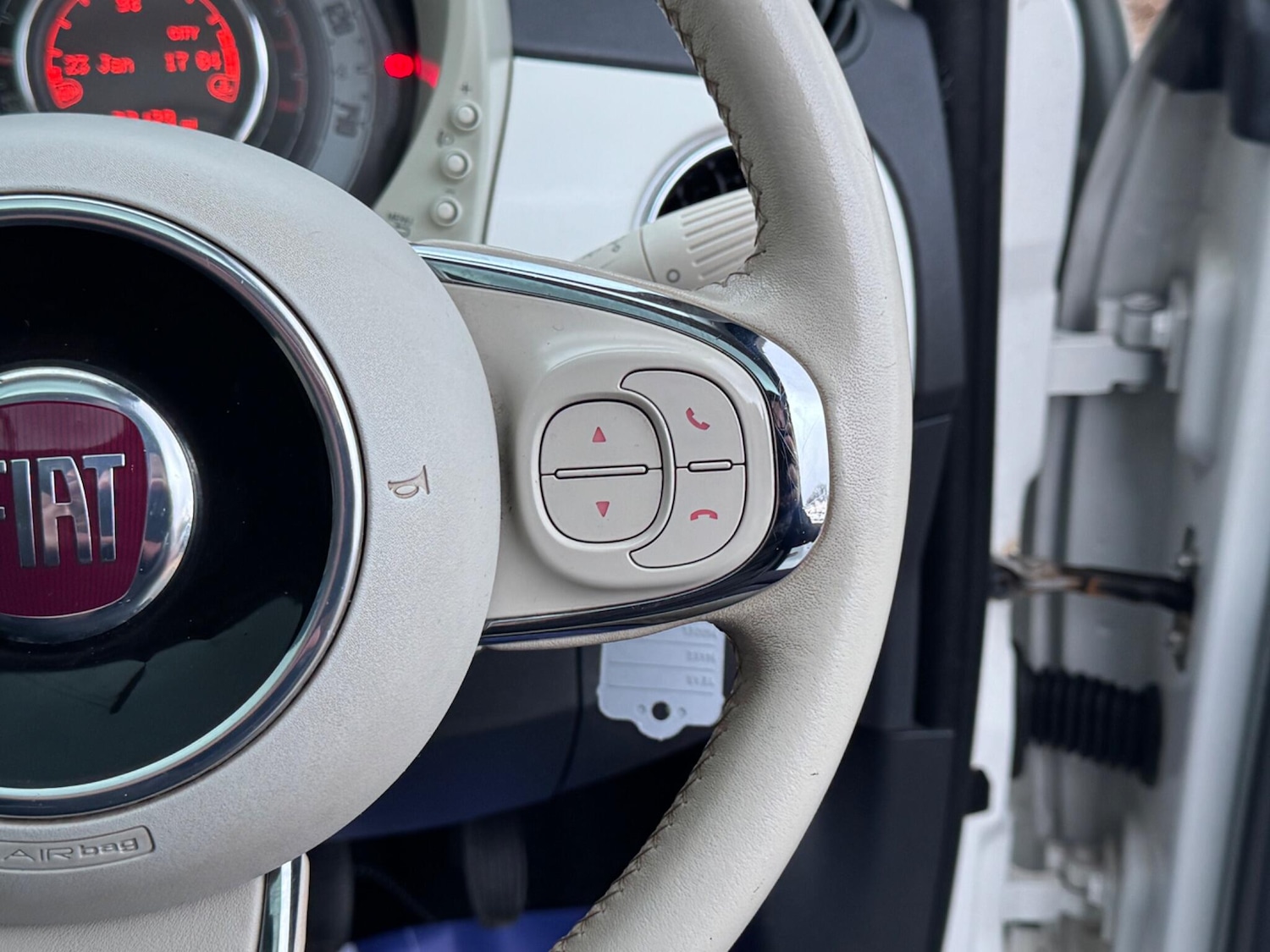 Used Fiat 500 for sale - 77306244: Photo 29