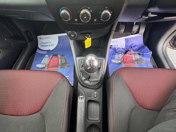 Used Renault Clio 2013 for sale - 76326392: Photo 34