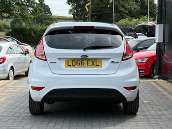 Used Ford Fiesta 2016 for sale - 78911015: Photo