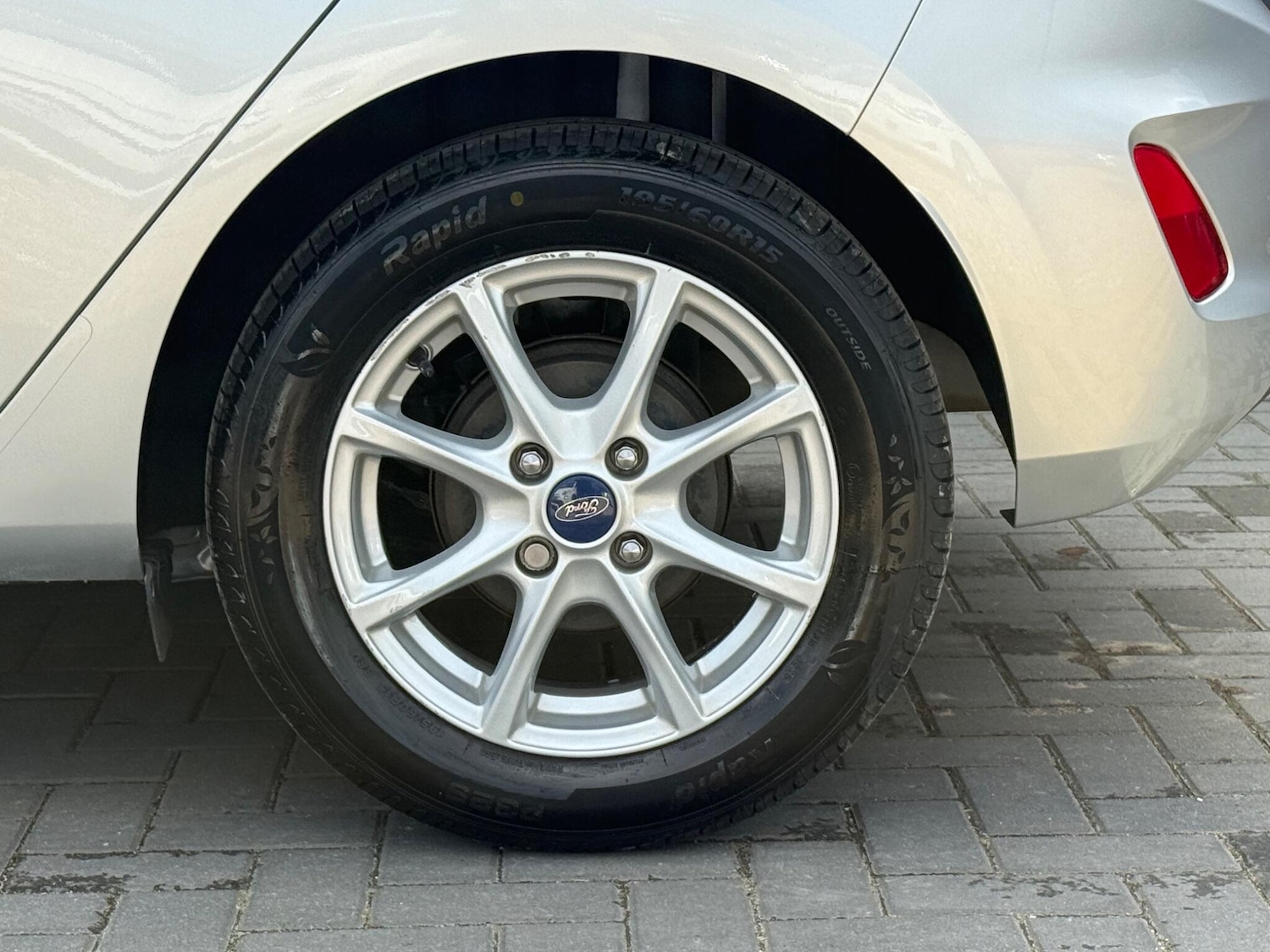 Used Ford Fiesta 2017 for sale - 78072801: Photo 14