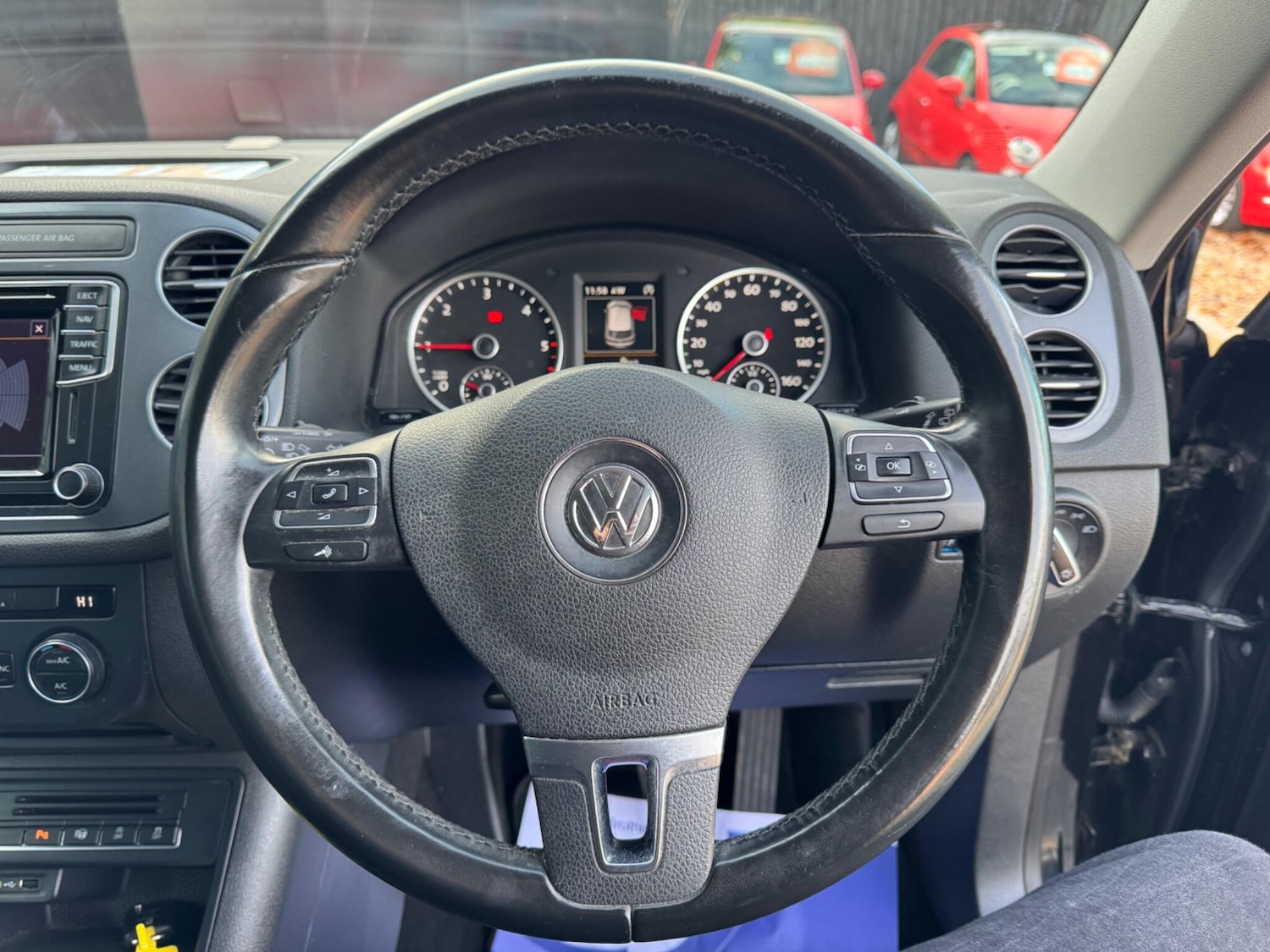 Used Volkswagen Tiguan 2016 for sale - 76633344: Photo 23