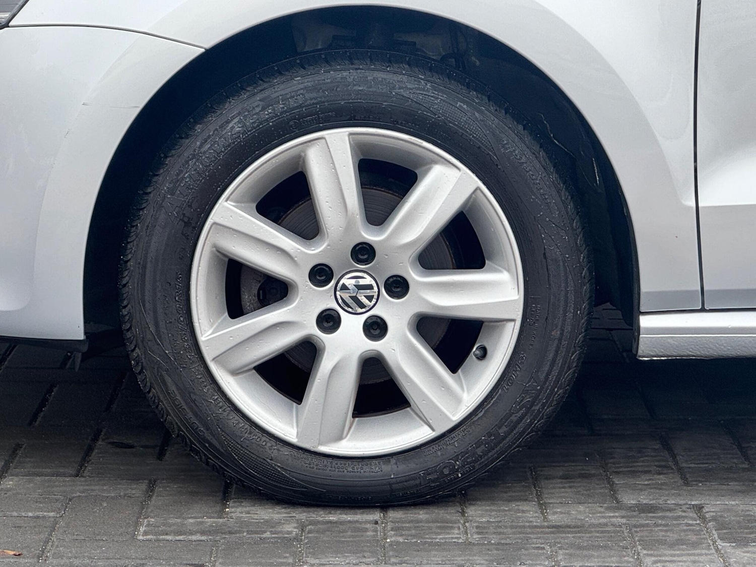 Used Volkswagen Polo 2010 for sale - 76991728: Photo 14