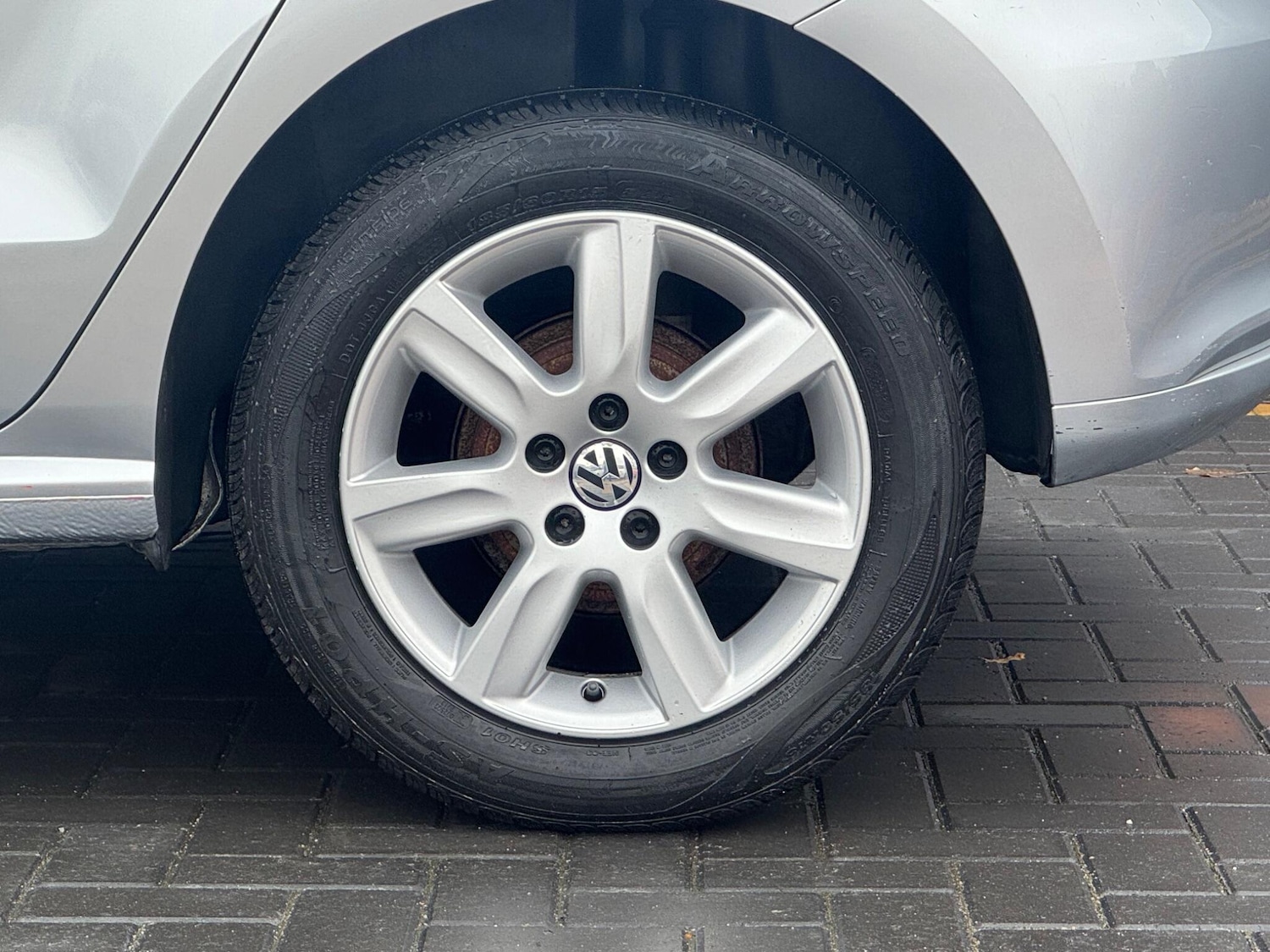 Used Volkswagen Polo 2010 for sale - 76991728: Photo 15