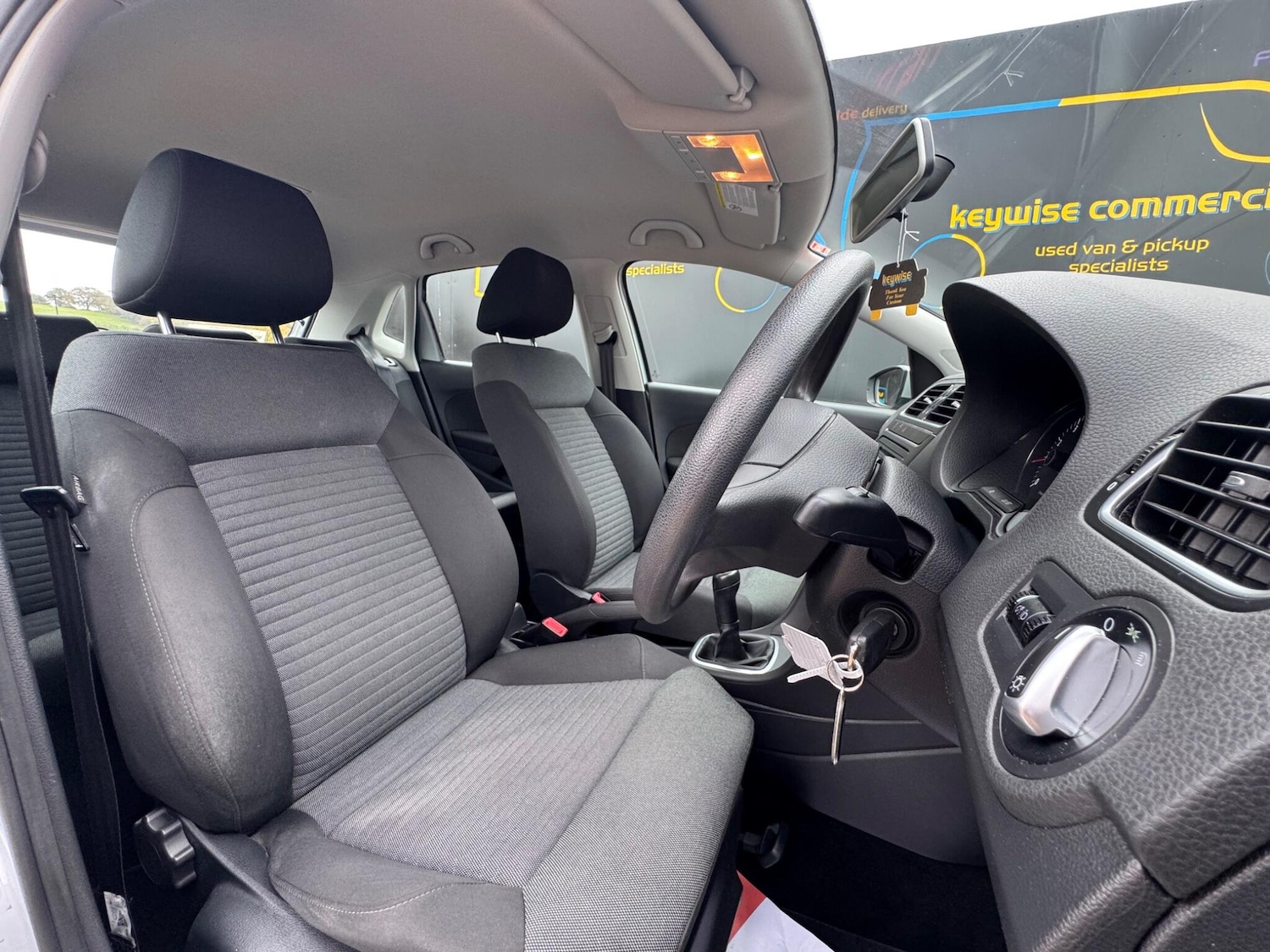 Used Volkswagen Polo 2010 for sale - 76991728: Photo 26