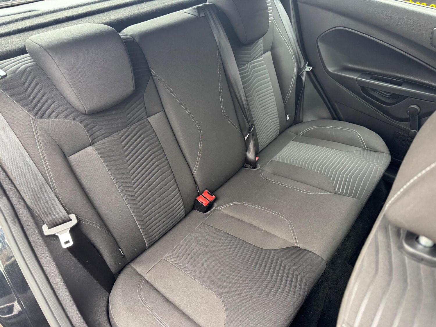 Used Ford Fiesta 2015 for sale - 76408806: Photo 16