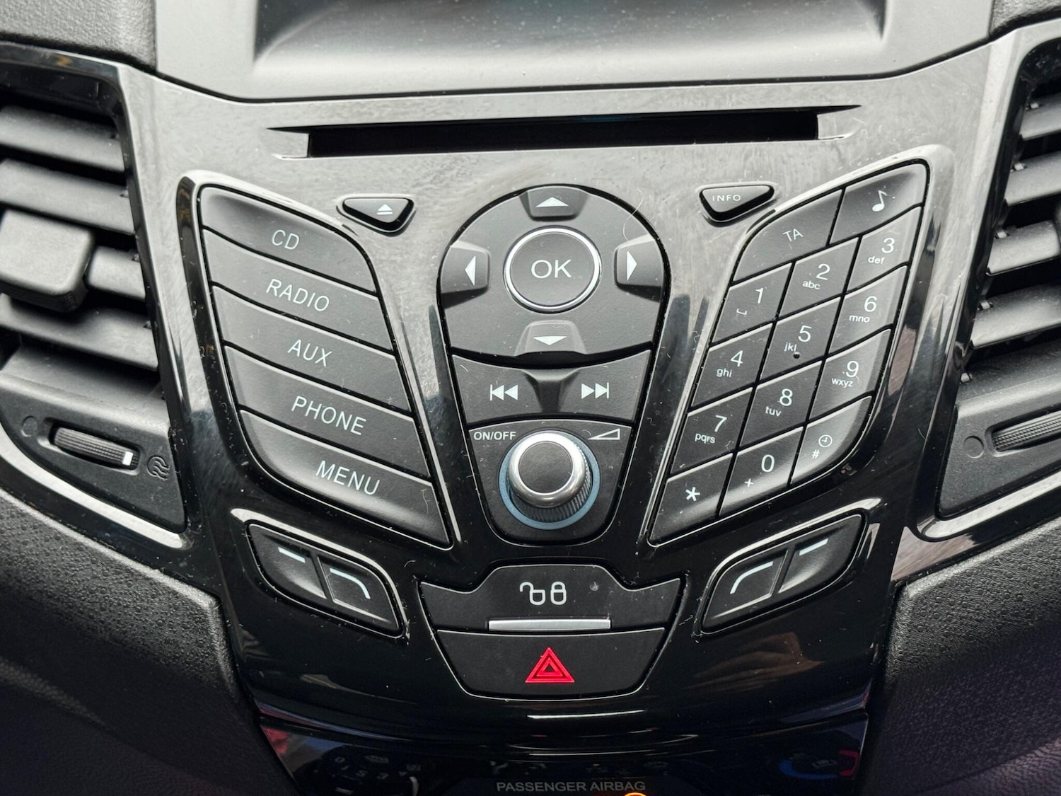 Used Ford Fiesta 2015 for sale - 76408806: Photo 26