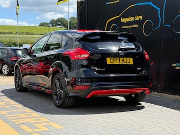 Used Ford Focus 2017 for sale - 78855430: Photo
