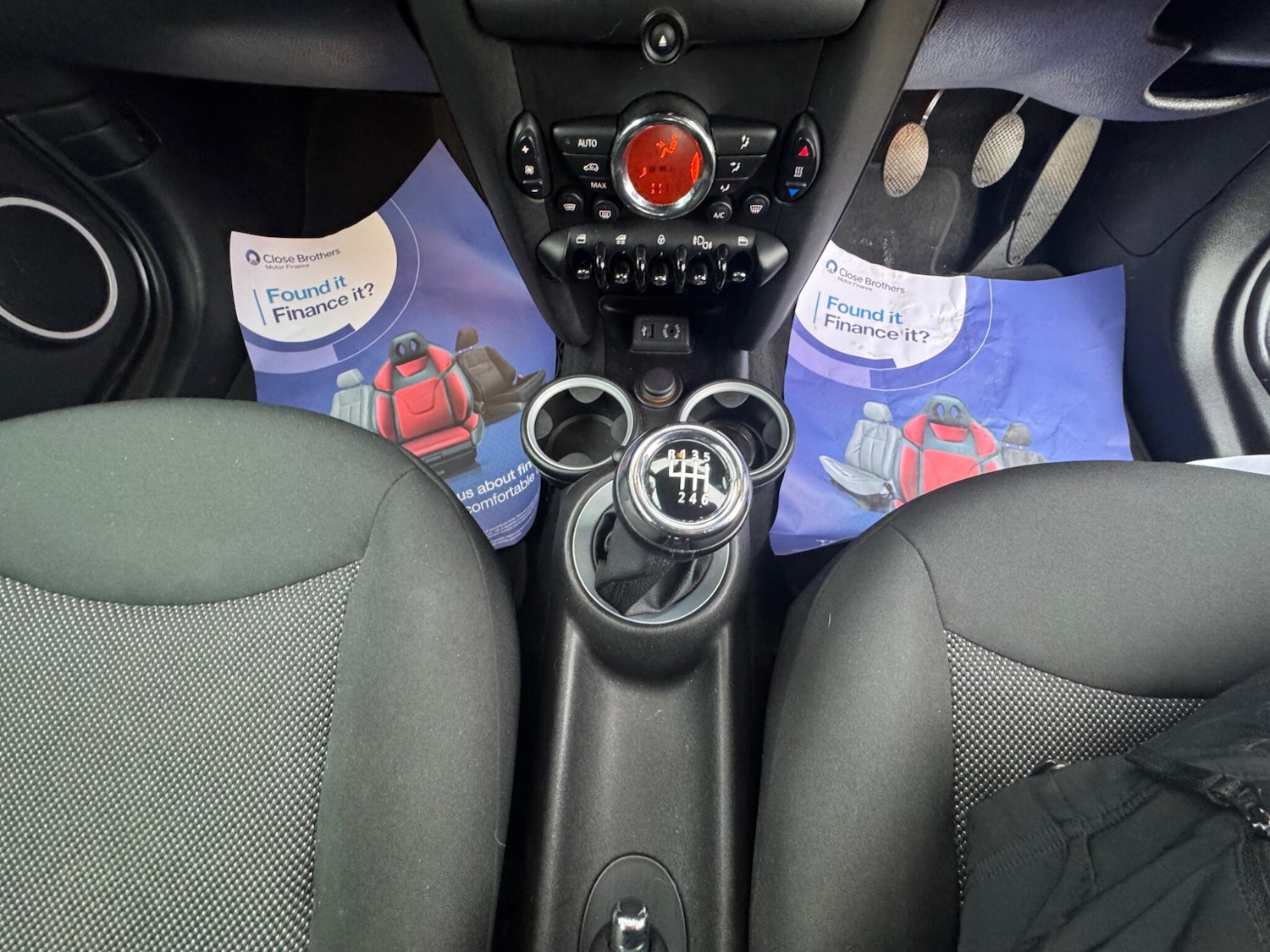 Used MINI Convertible 2015 for sale - 77909291: Photo 33