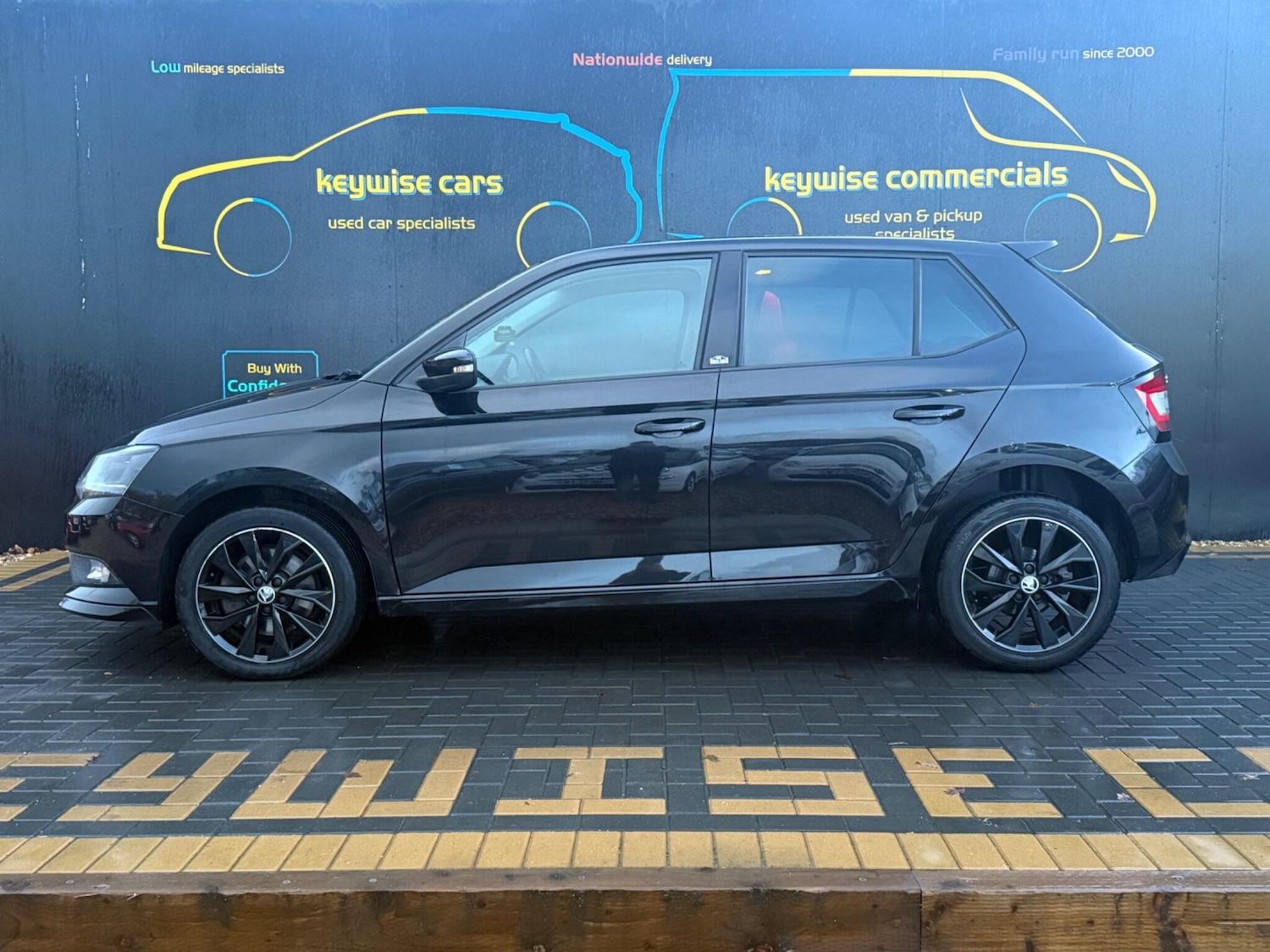 Used Skoda Fabia 2017 for sale - 76824823: Photo 2