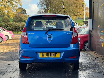 Used Hyundai i10 2011 for sale - 76573426: Photo