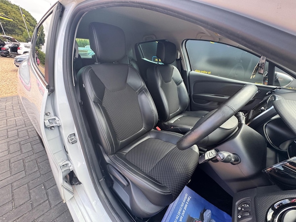 Used Renault Clio 2019 for sale - 75364021: Photo 14