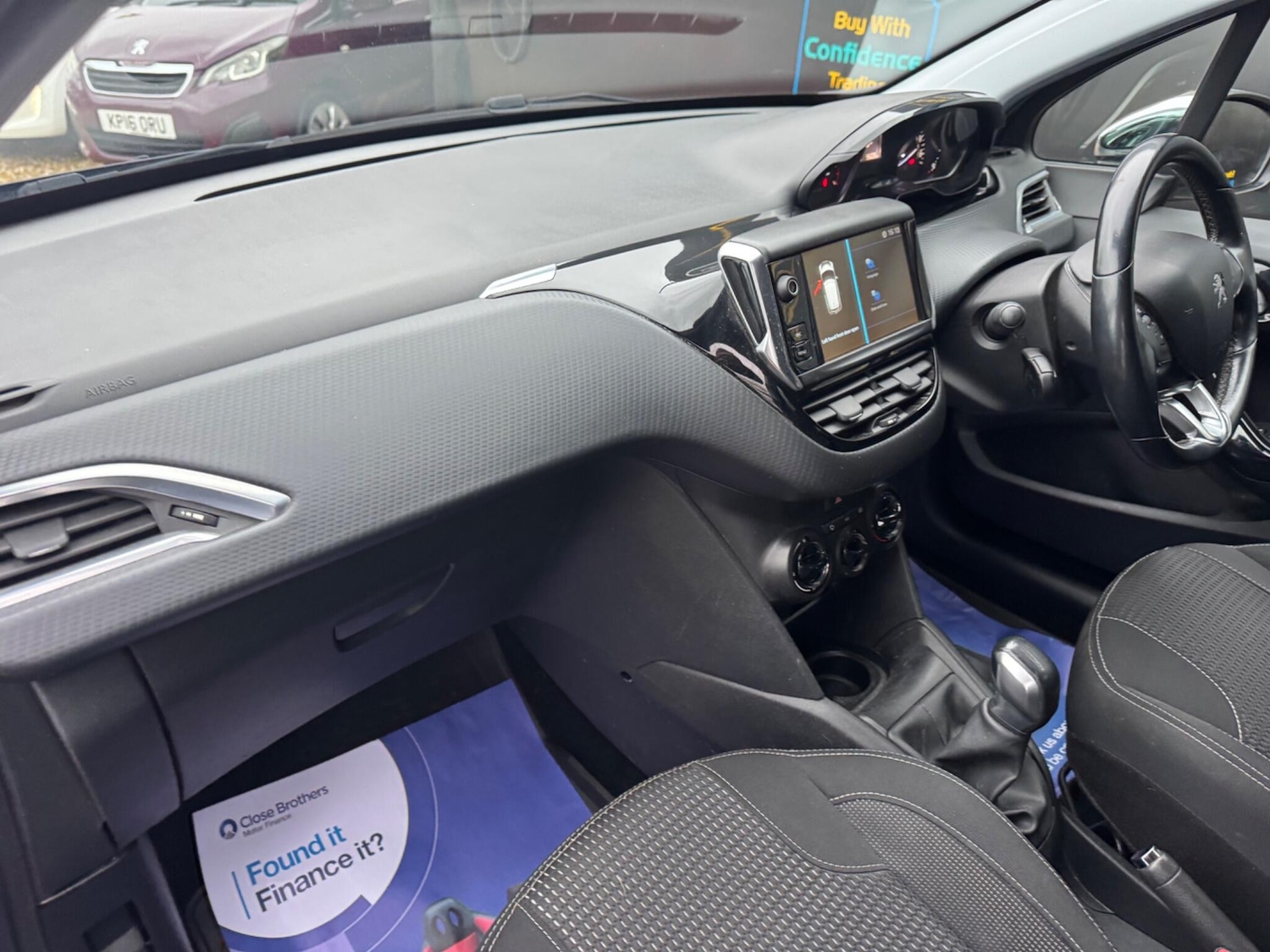 Used Peugeot 208 2017 for sale - 77331070: Photo 22