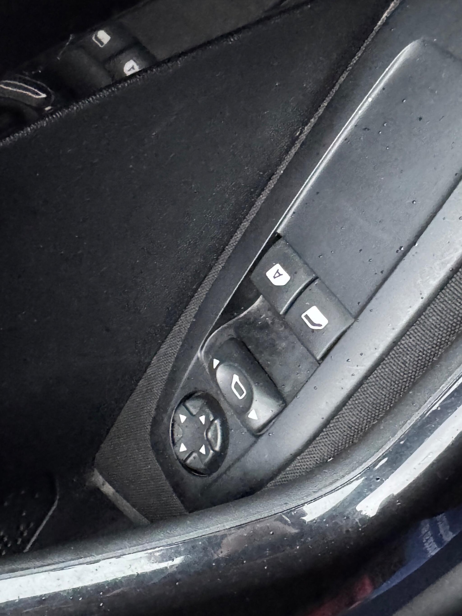 Used Peugeot 208 2017 for sale - 77331070: Photo 35