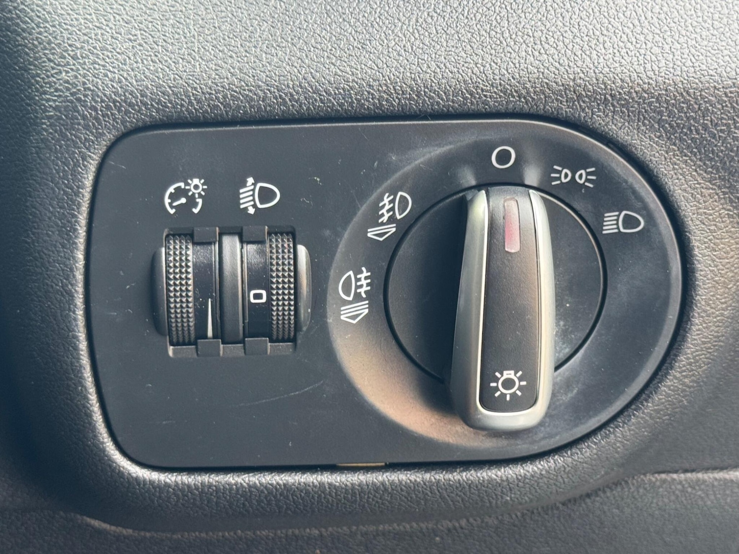 Used Audi A1 2017 for sale - 77882236: Photo 28