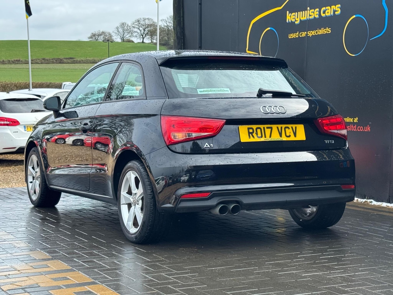 Used Audi A1 2017 for sale - 77882236: Photo 3