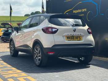 Used Renault Captur 2018 for sale - 74750663: Photo
