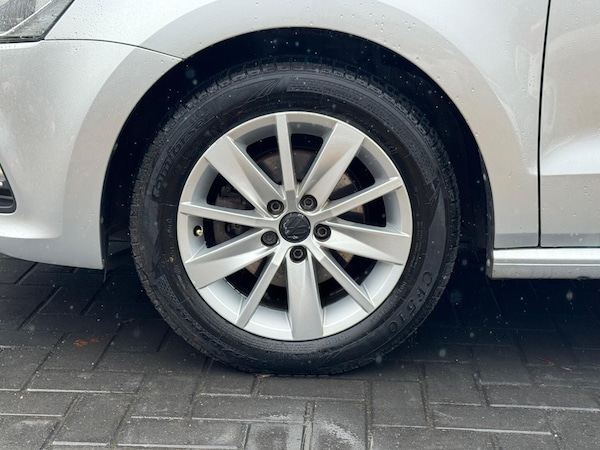 Used Volkswagen Polo 2015 for sale - 76326835: Photo 15