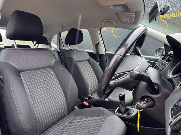 Used Volkswagen Polo 2015 for sale - 76326835: Photo 19
